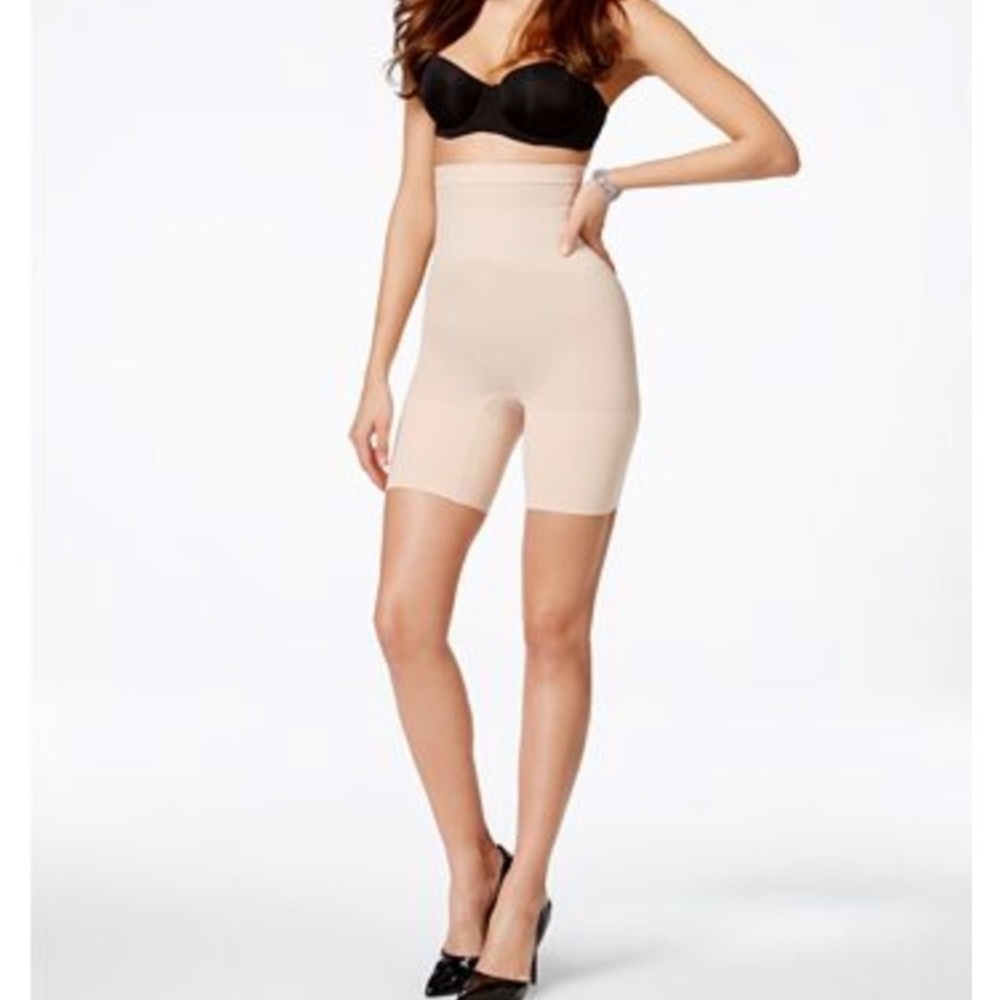 Higher power Spanx short